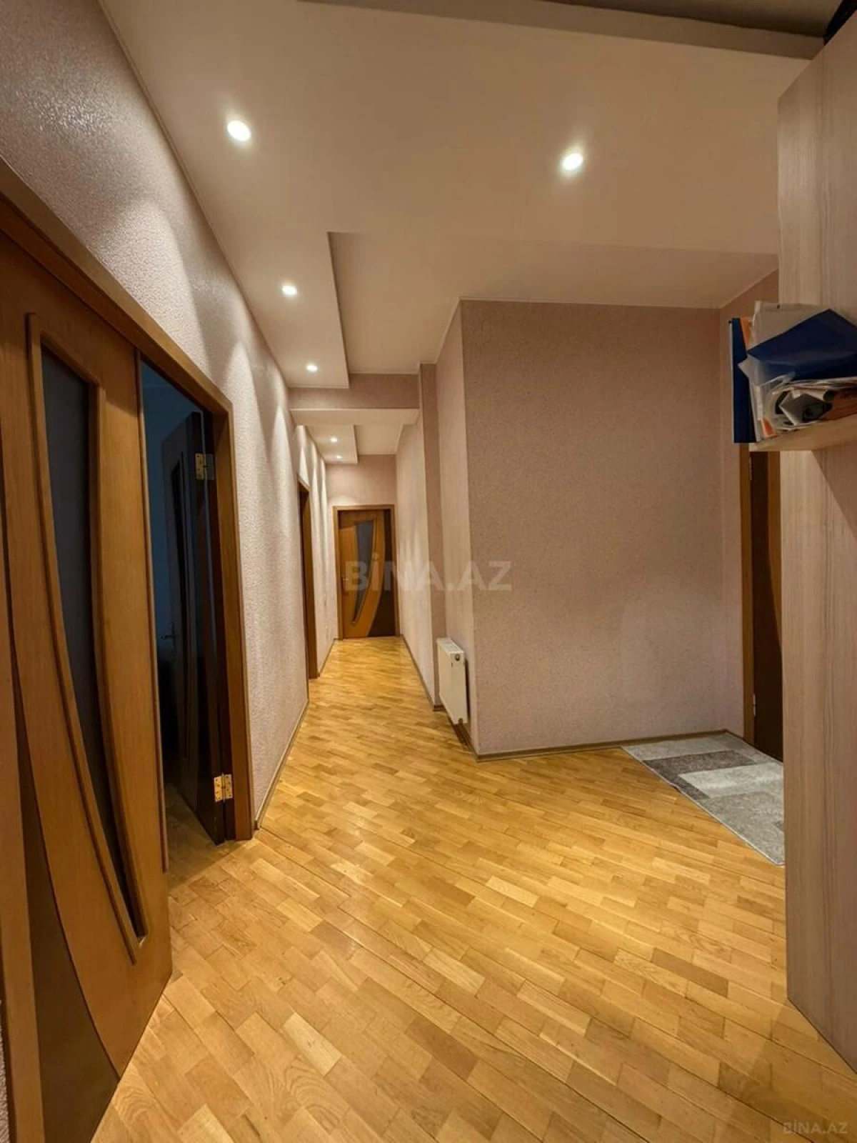 Satılır 2 otaqlı mənzil 88 m²