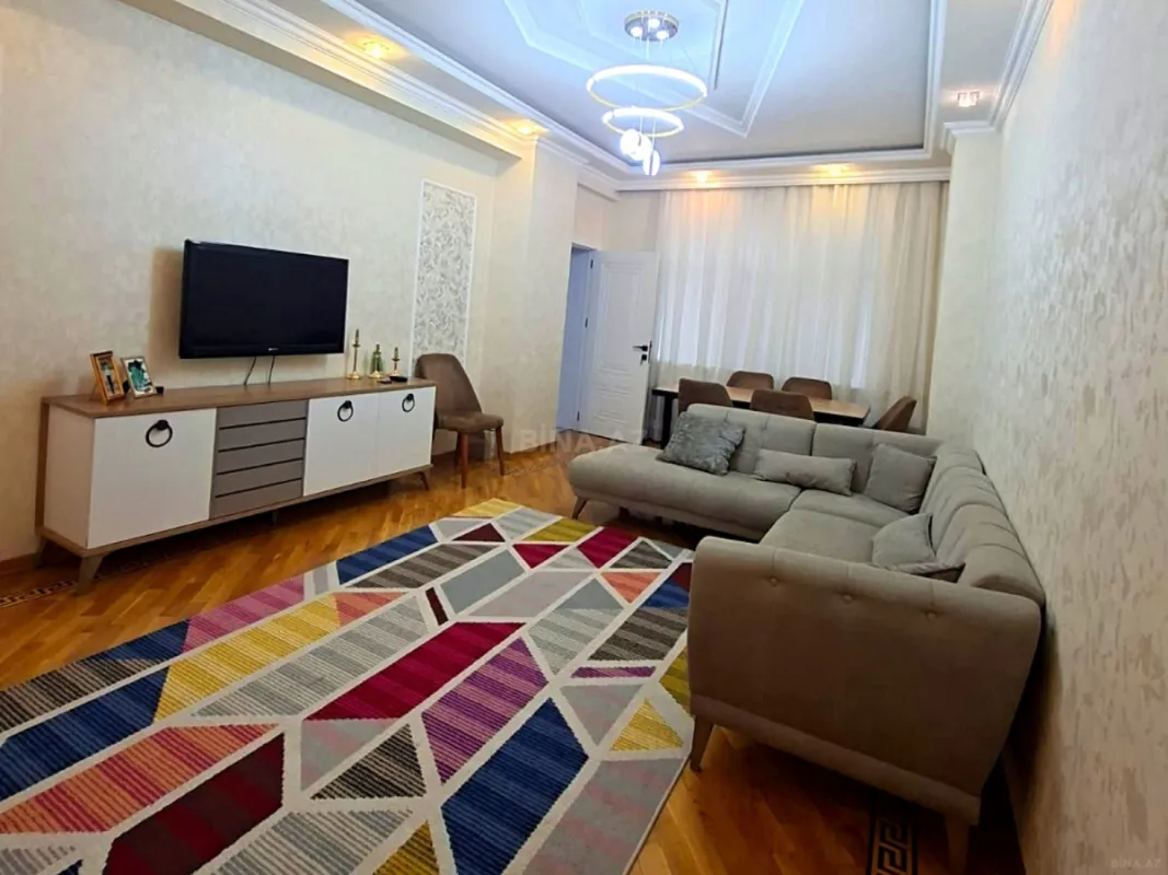 Satılır 3 otaqlı mənzil 92 m²