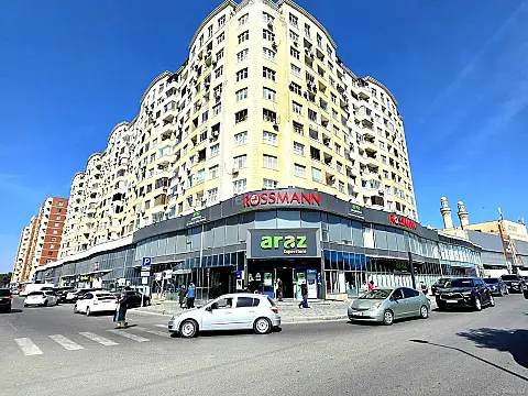Satılır 3 otaqlı mənzil 92 m² — Bakı 3 otaq 92.00 m²