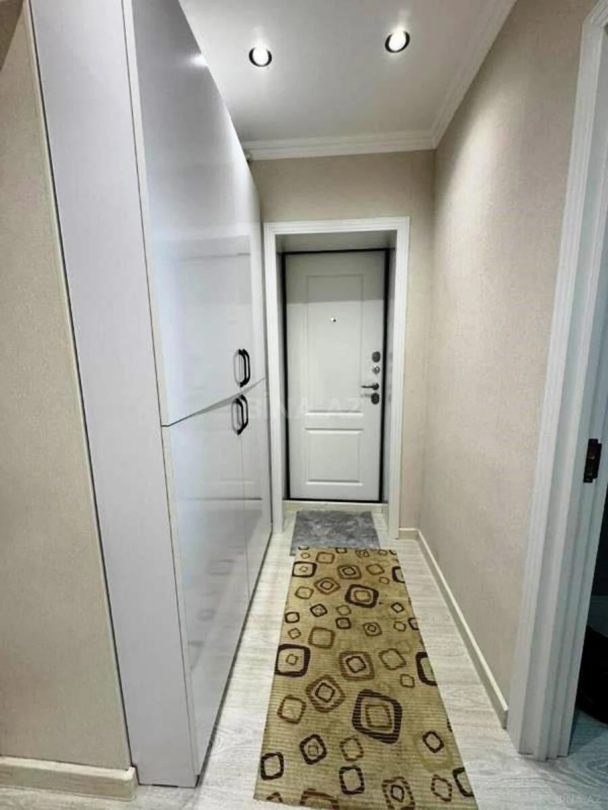 Satılır 3 otaqlı mənzil 70 m²