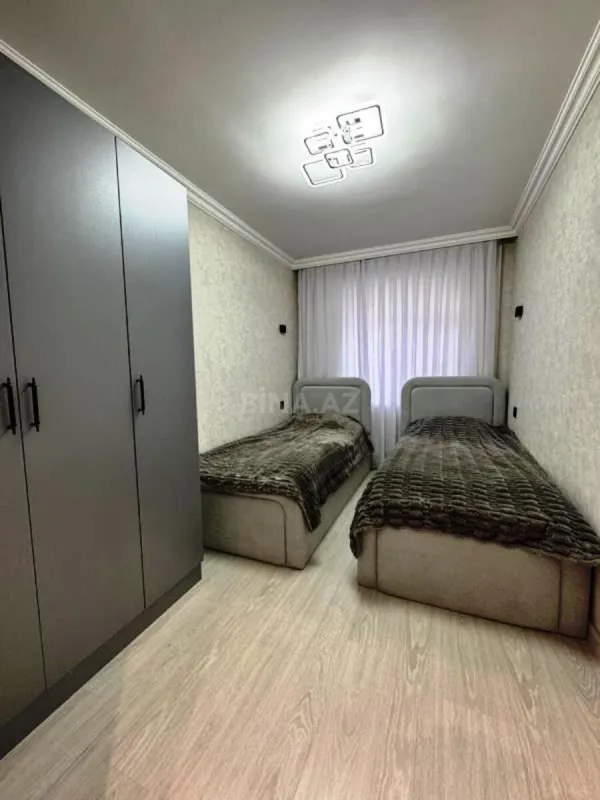 Satılır 3 otaqlı mənzil 70 m²