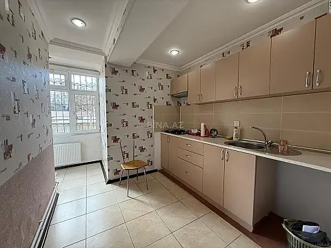 Kirayə verilir 3 otaqlı ofis 80 m²