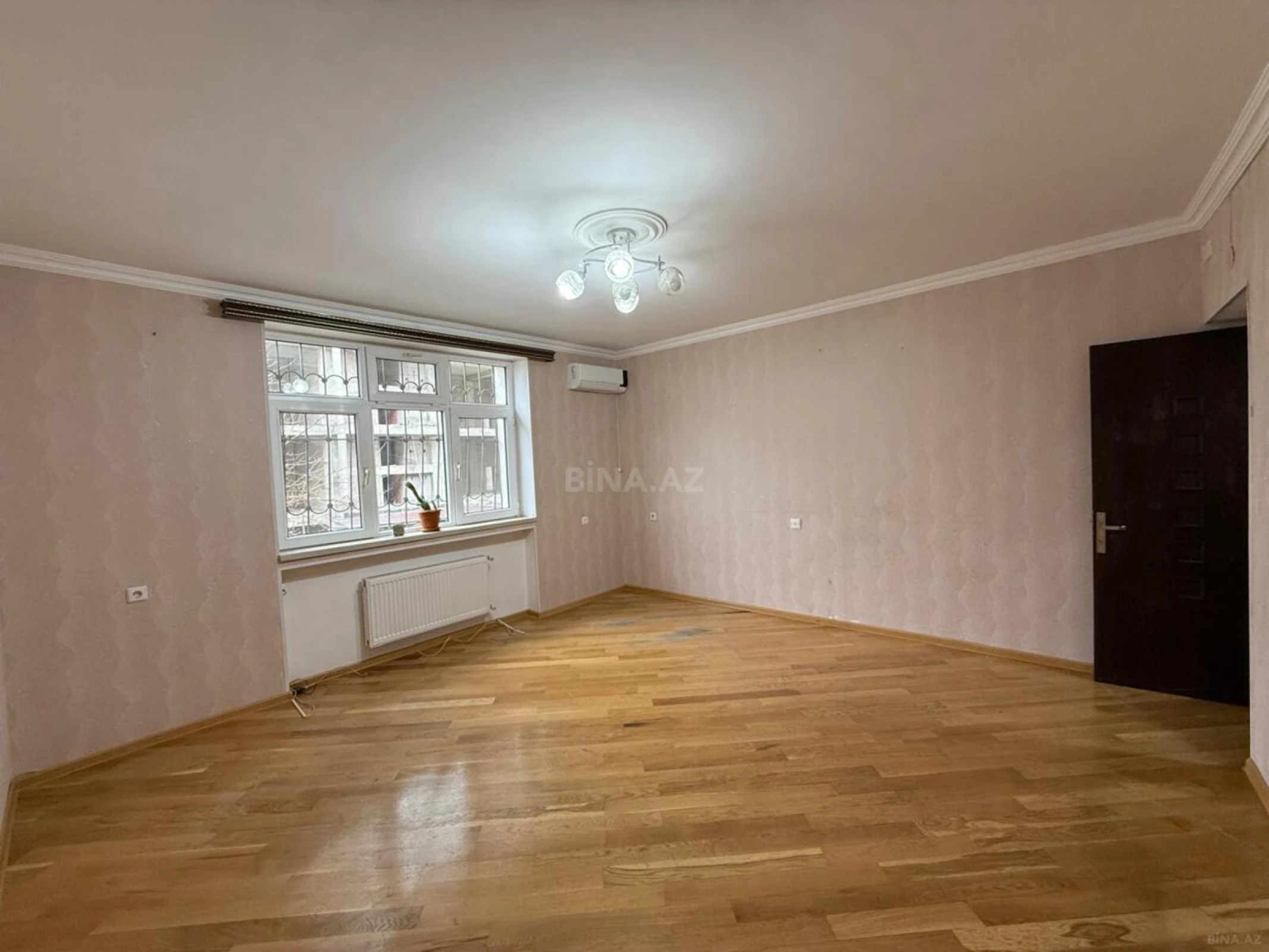 Kirayə verilir 3 otaqlı ofis 80 m²