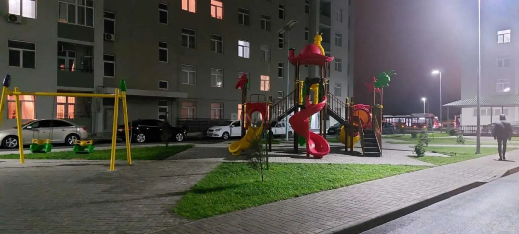 Kirayə verilir 2 otaqlı mənzil 57 m²