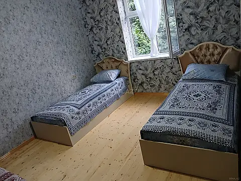 Kirayə verilir 2 otaqlı həyət evi 100 m²