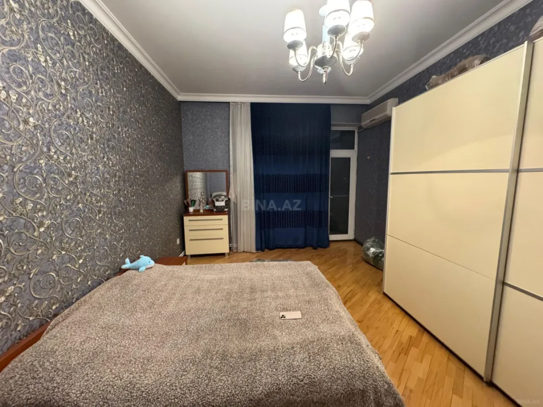 Kirayə verilir 3 otaqlı mənzil 108 m²