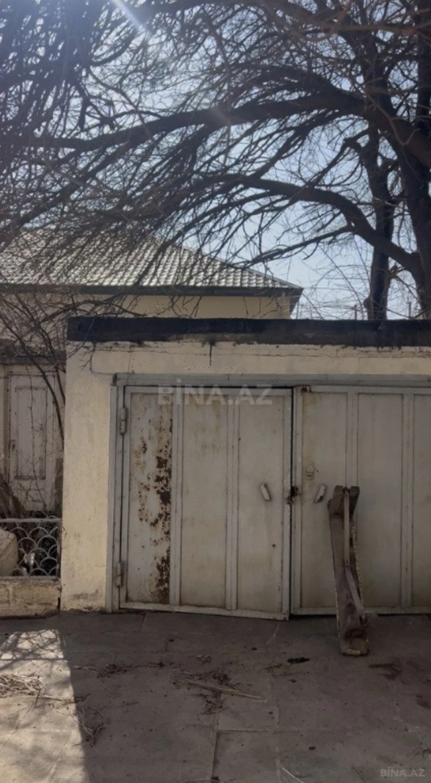 Satılır 5 otaqlı həyət evi 150 m²