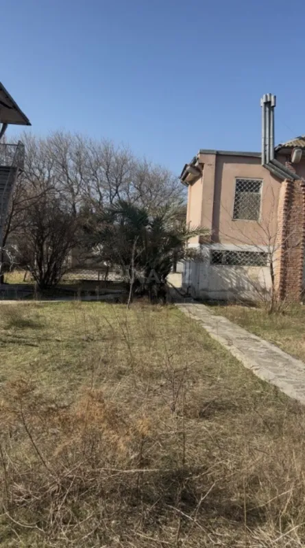 Satılır 5 otaqlı həyət evi 150 m²