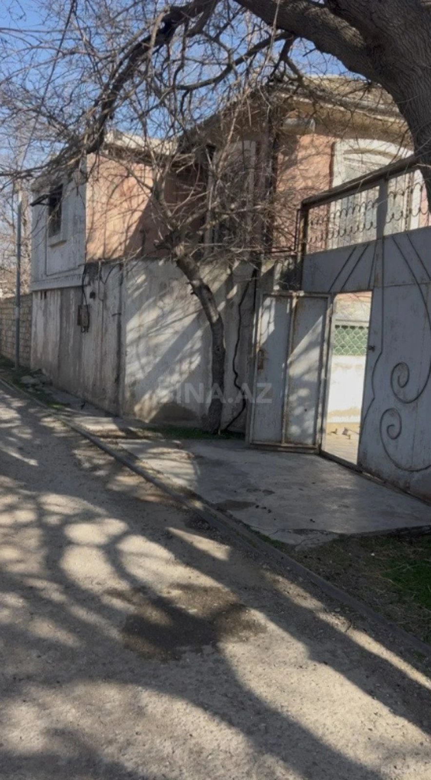 Satılır 5 otaqlı həyət evi 150 m²