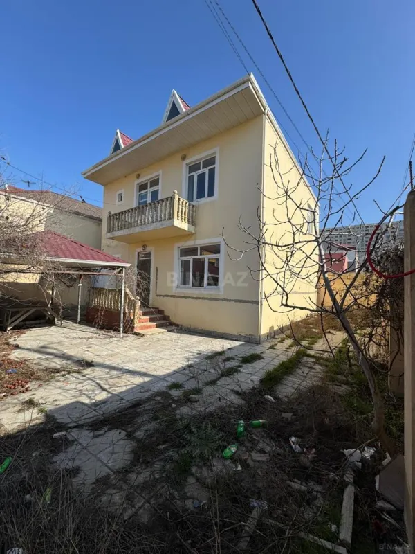 Satılır 4 otaqlı həyət evi 150 m²
