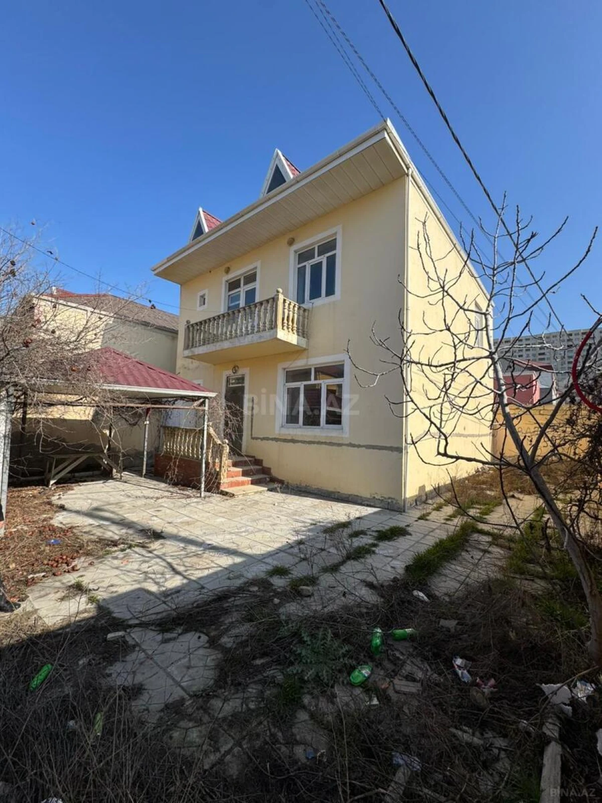 Satılır 4 otaqlı həyət evi 150 m²