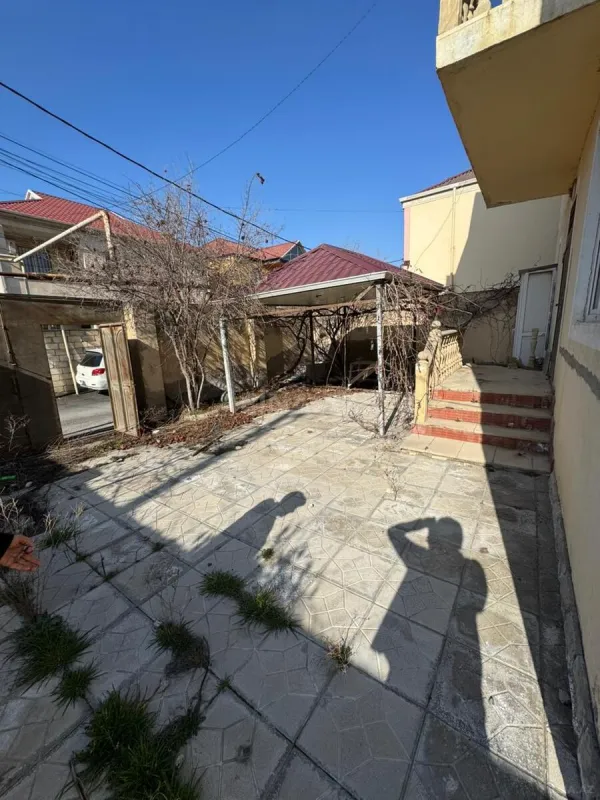 Satılır 4 otaqlı həyət evi 150 m²