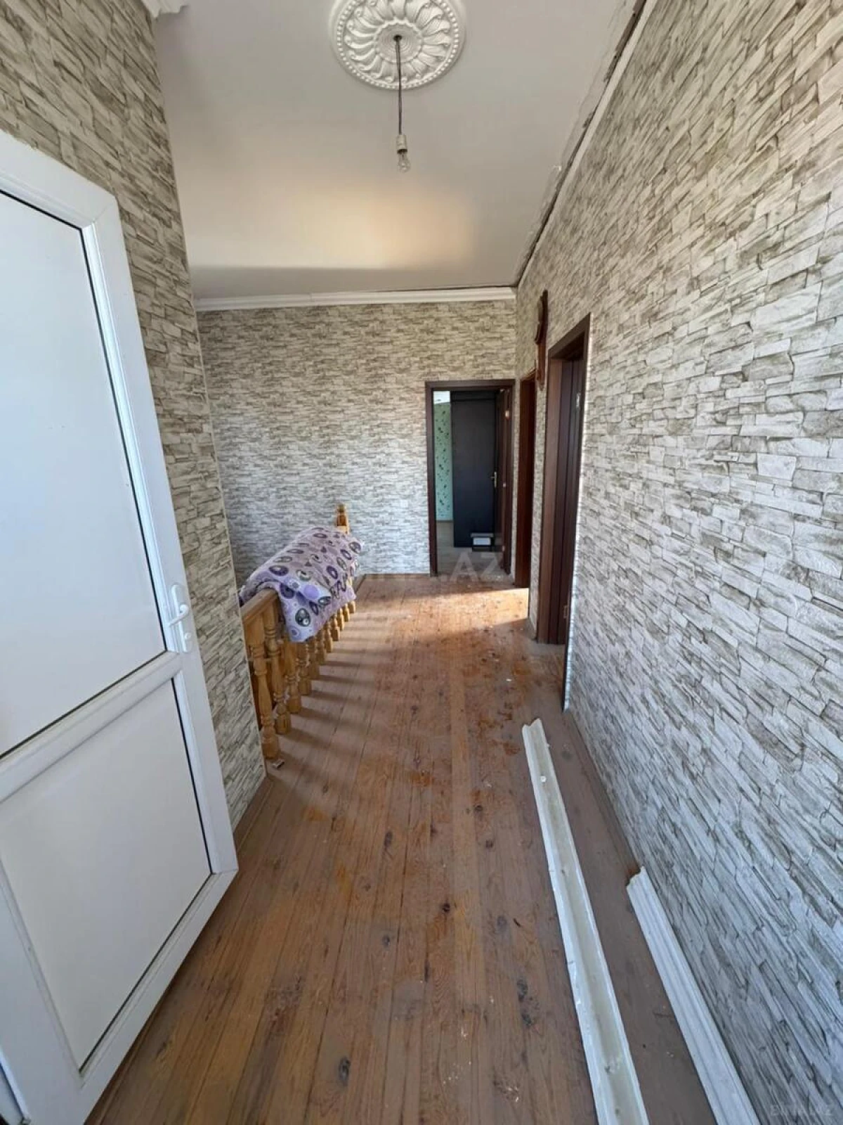 Satılır 4 otaqlı həyət evi 150 m²