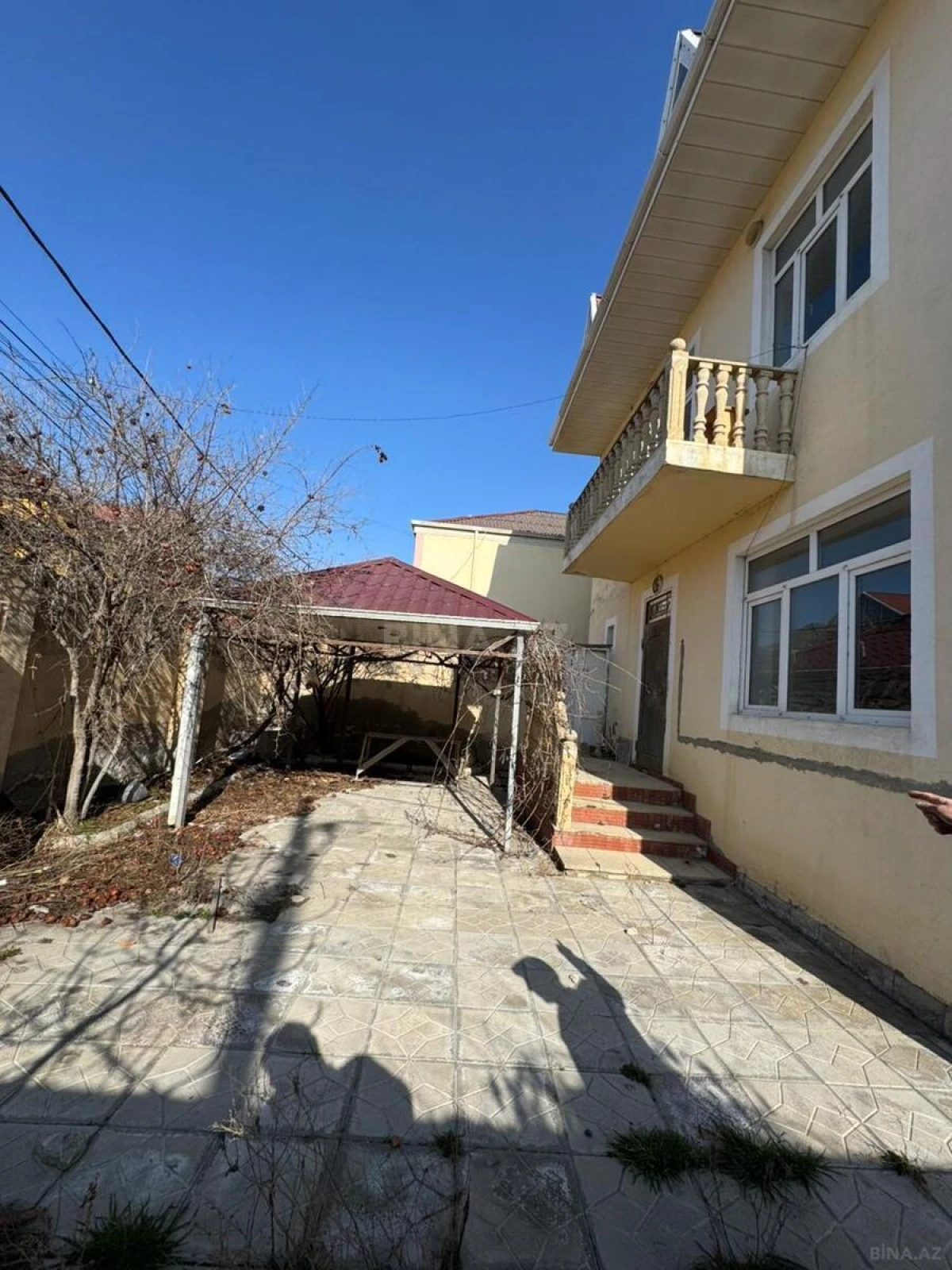 Satılır 4 otaqlı həyət evi 150 m²