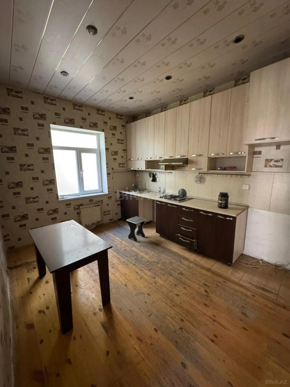 Satılır 4 otaqlı həyət evi 150 m²