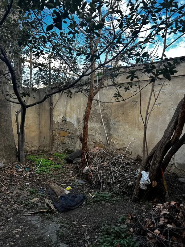 Satılır torpaq sahəsi 2 m²