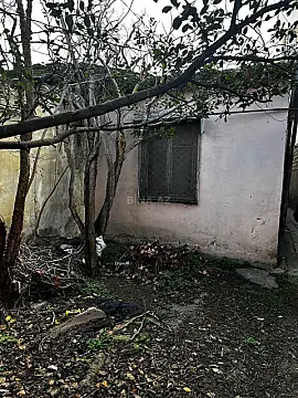 Satılır torpaq sahəsi 2 m²