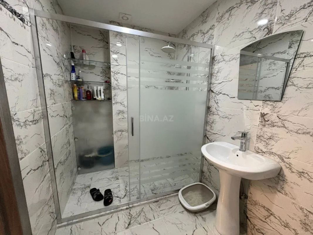 Satılır 3 otaqlı mənzil 103 m²