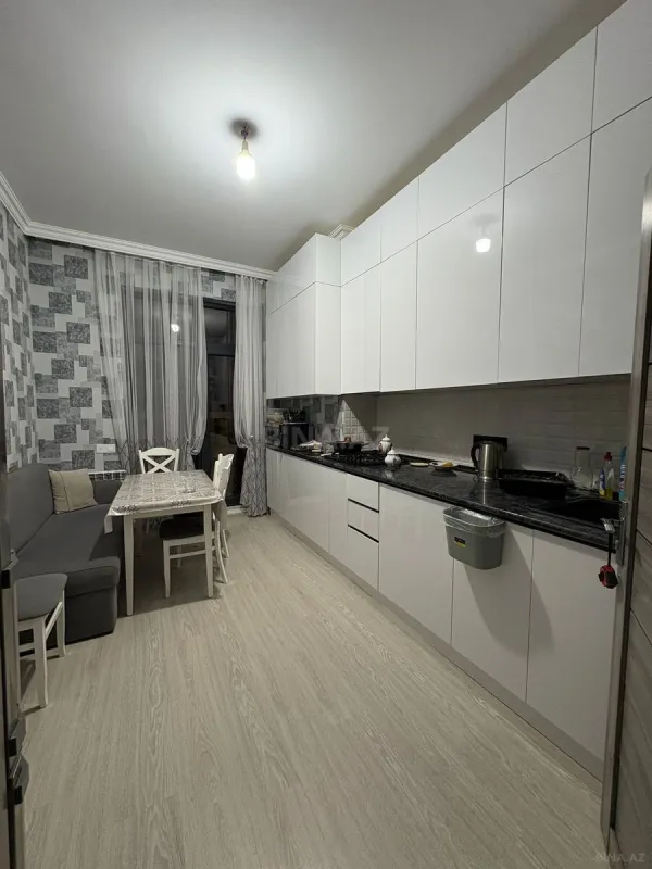 Satılır 3 otaqlı mənzil 103 m²