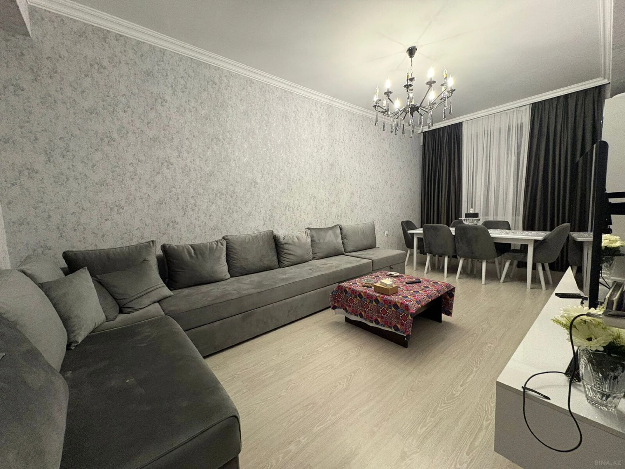 Satılır 3 otaqlı mənzil 103 m²
