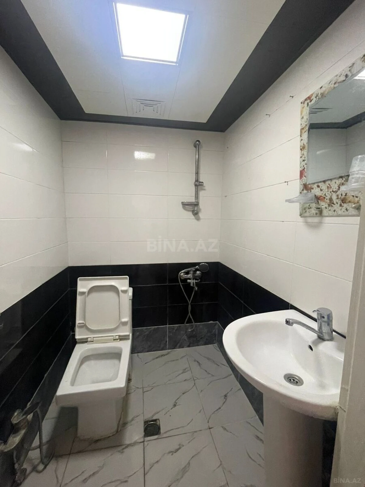 Kirayə verilir 3 otaqlı mənzil 70 m²