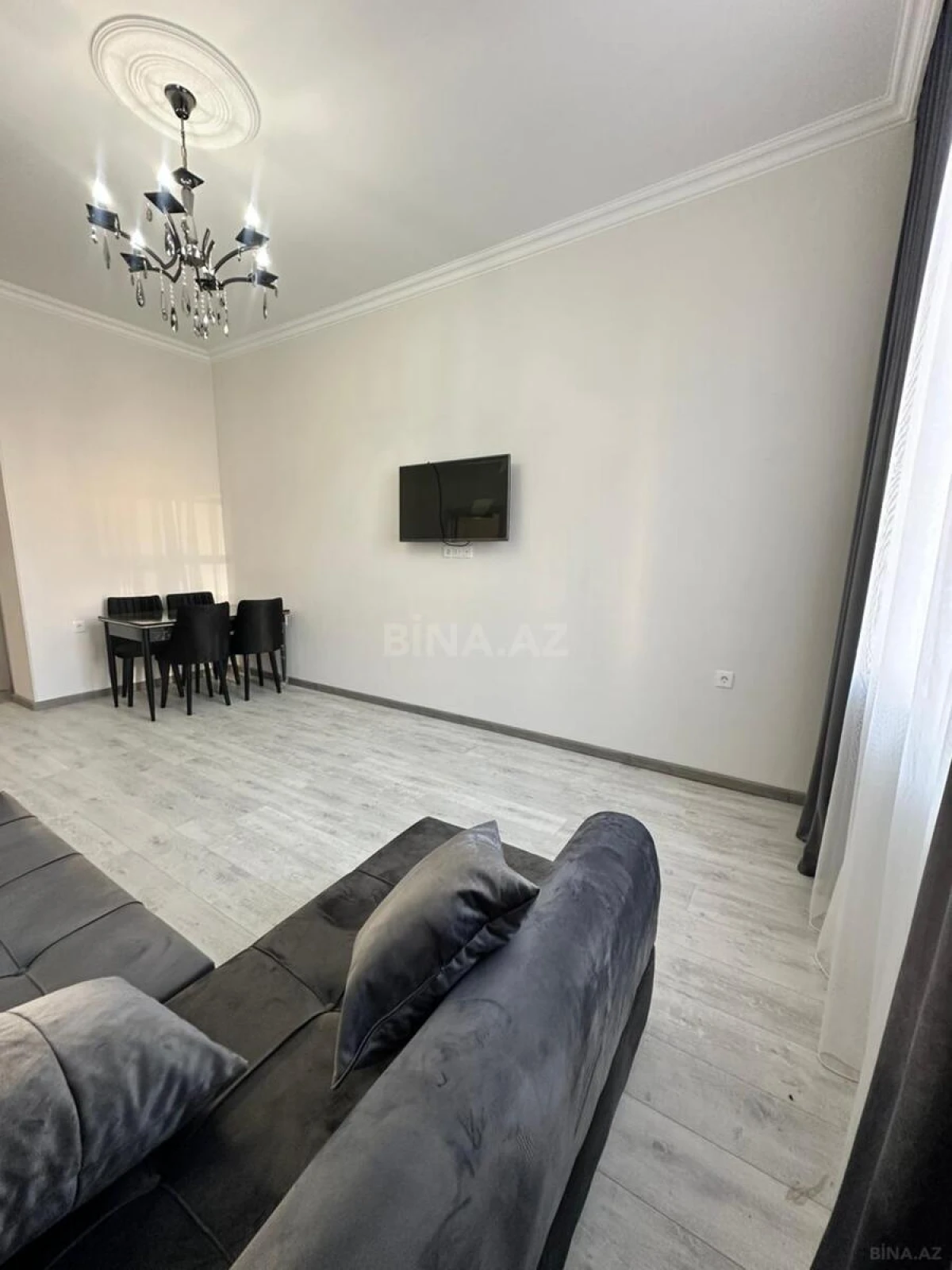 Kirayə verilir 2 otaqlı mənzil 50 m²