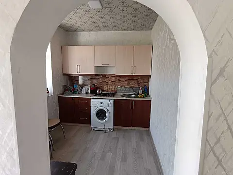 Satılır 3 otaqlı həyət evi 85 m²