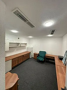 Kirayə verilir 5 otaqlı ofis 150 m²