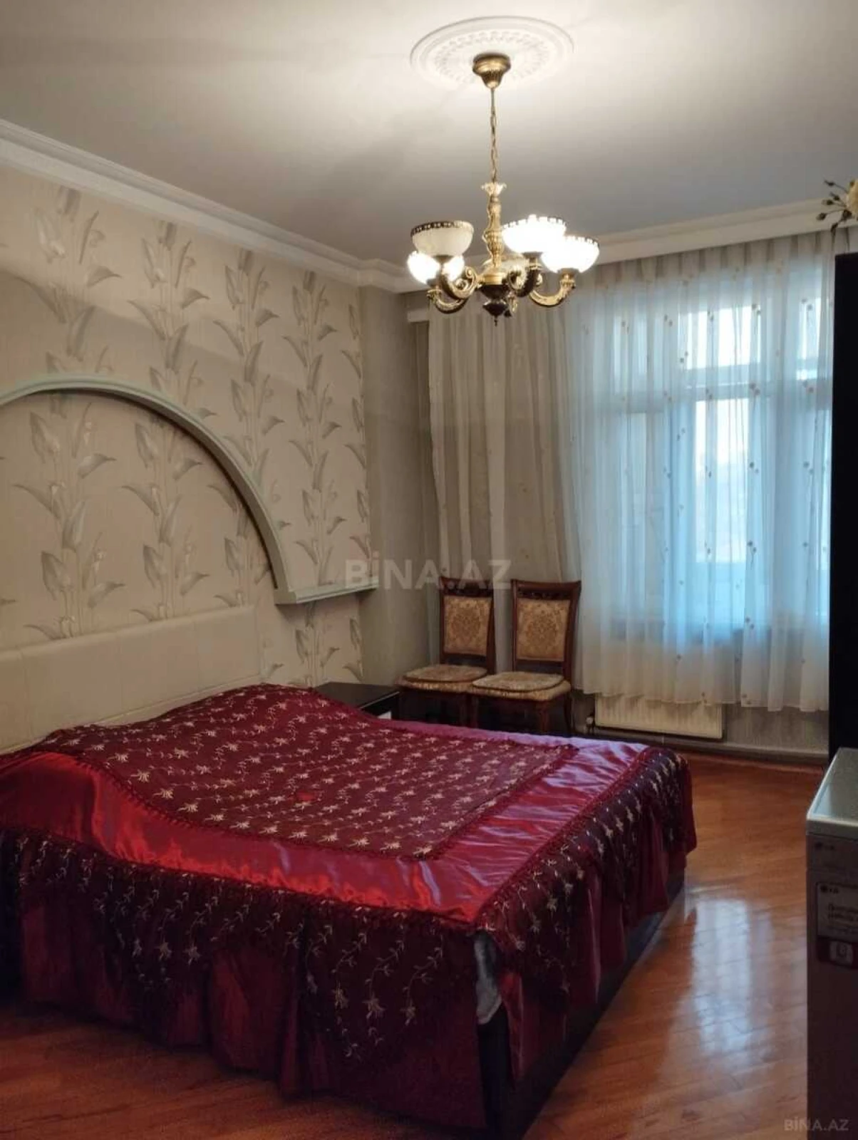 Satılır 3 otaqlı mənzil 95 m²