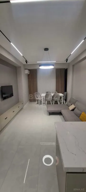 Kirayə verilir 2 otaqlı mənzil 55 m²