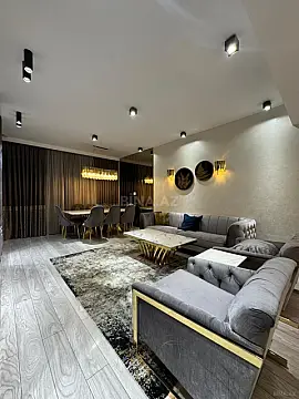 Satılır 3 otaqlı mənzil 127 m²