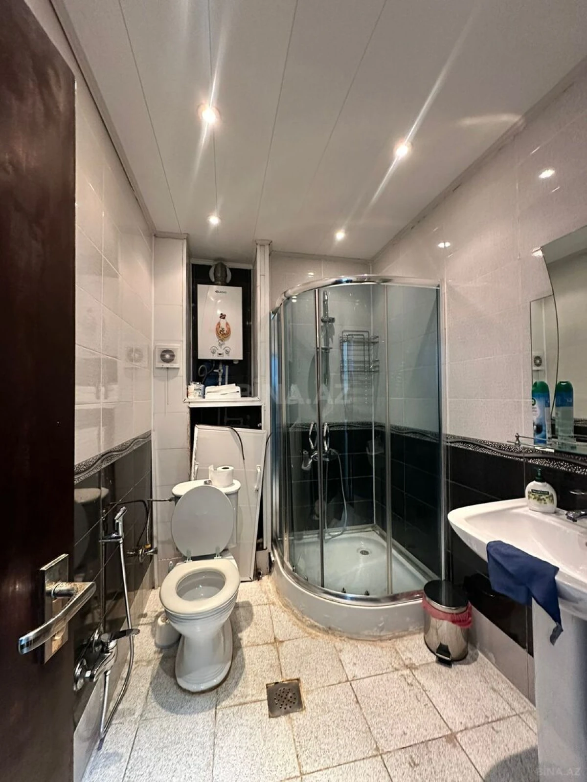 Kirayə verilir 3 otaqlı mənzil 75 m²