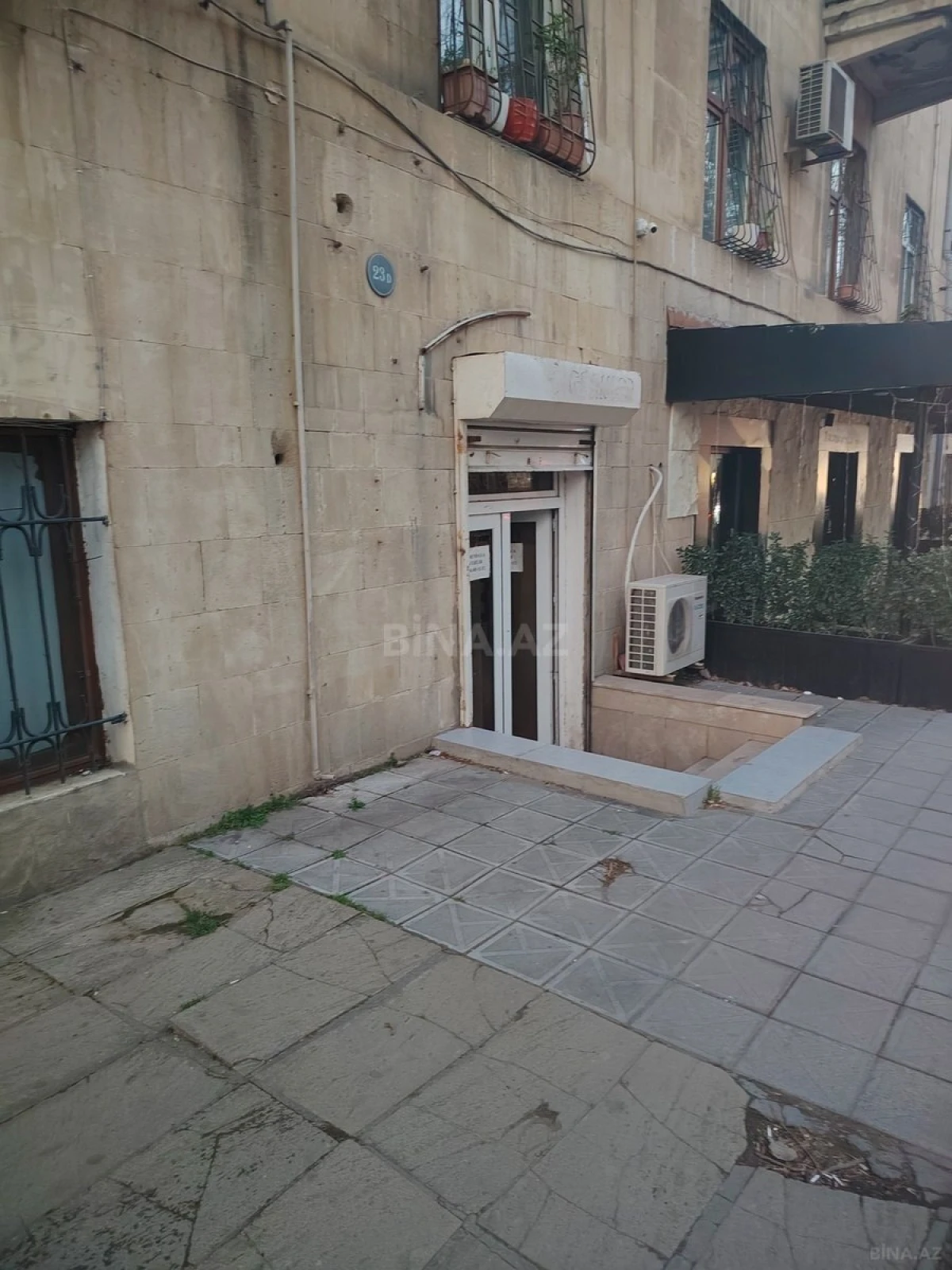 Kirayə verilir obyekt 60 m²