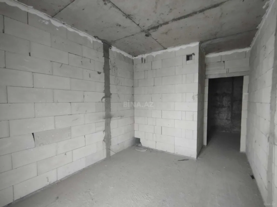 Satılır 2 otaqlı mənzil 98 m²