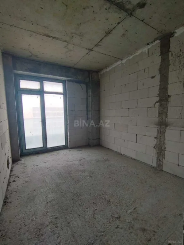 Satılır 2 otaqlı mənzil 98 m²