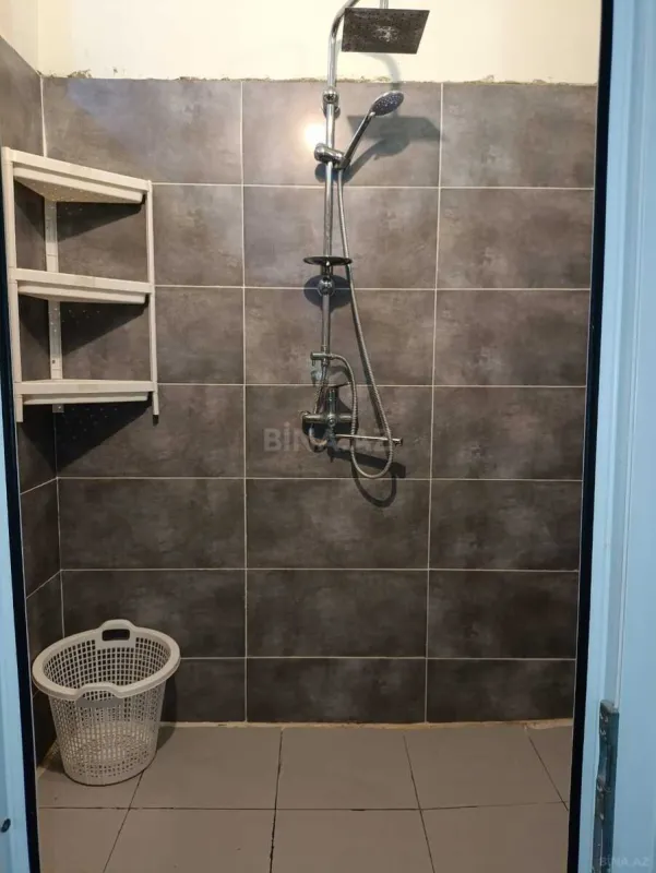 Kirayə verilir 2 otaqlı mənzil 80 m²