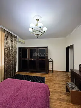 Satılır 9 otaqlı həyət evi 420 m²