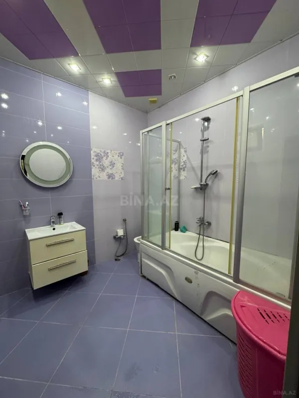 Satılır 9 otaqlı həyət evi 420 m²