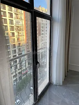 Kirayə verilir 2 otaqlı mənzil 75 m²