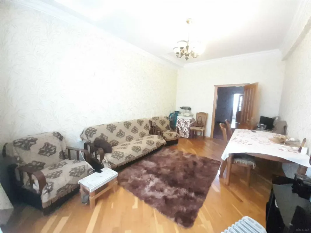 Satılır 2 otaqlı mənzil 90 m²