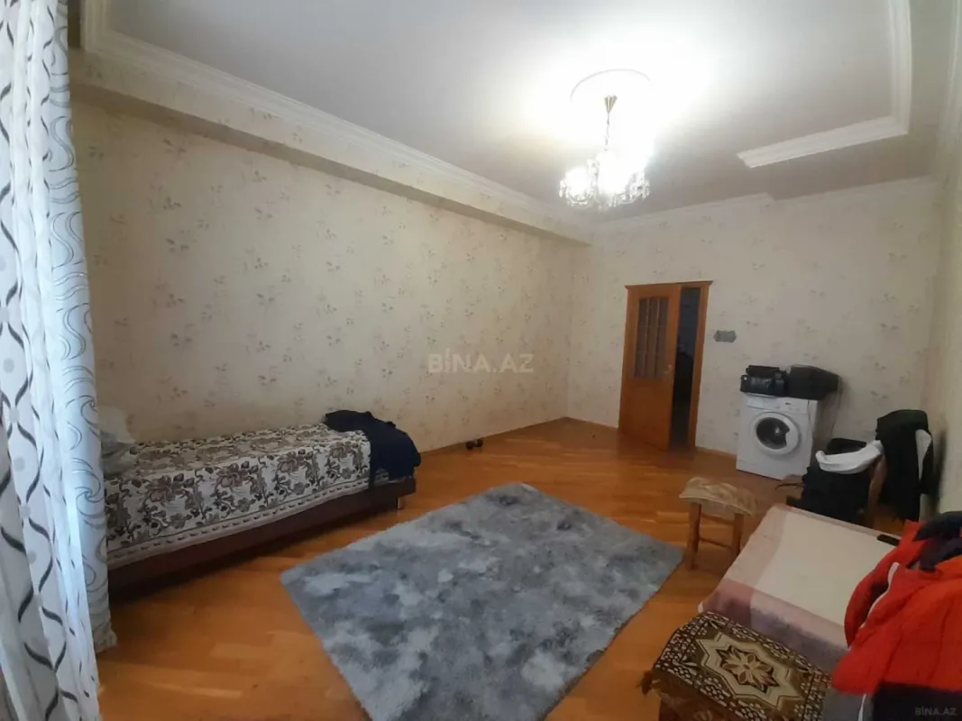 Satılır 2 otaqlı mənzil 90 m²