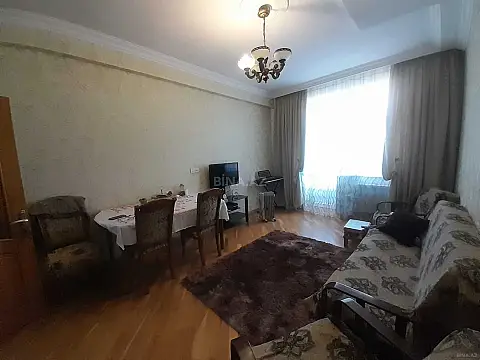 Satılır 2 otaqlı mənzil 90 m²