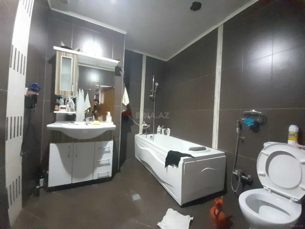 Satılır 2 otaqlı mənzil 90 m²