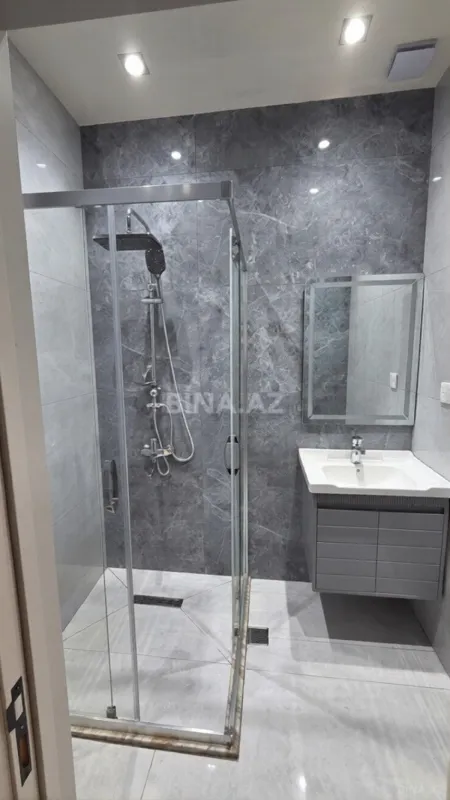 Kirayə verilir 2 otaqlı mənzil 55 m²