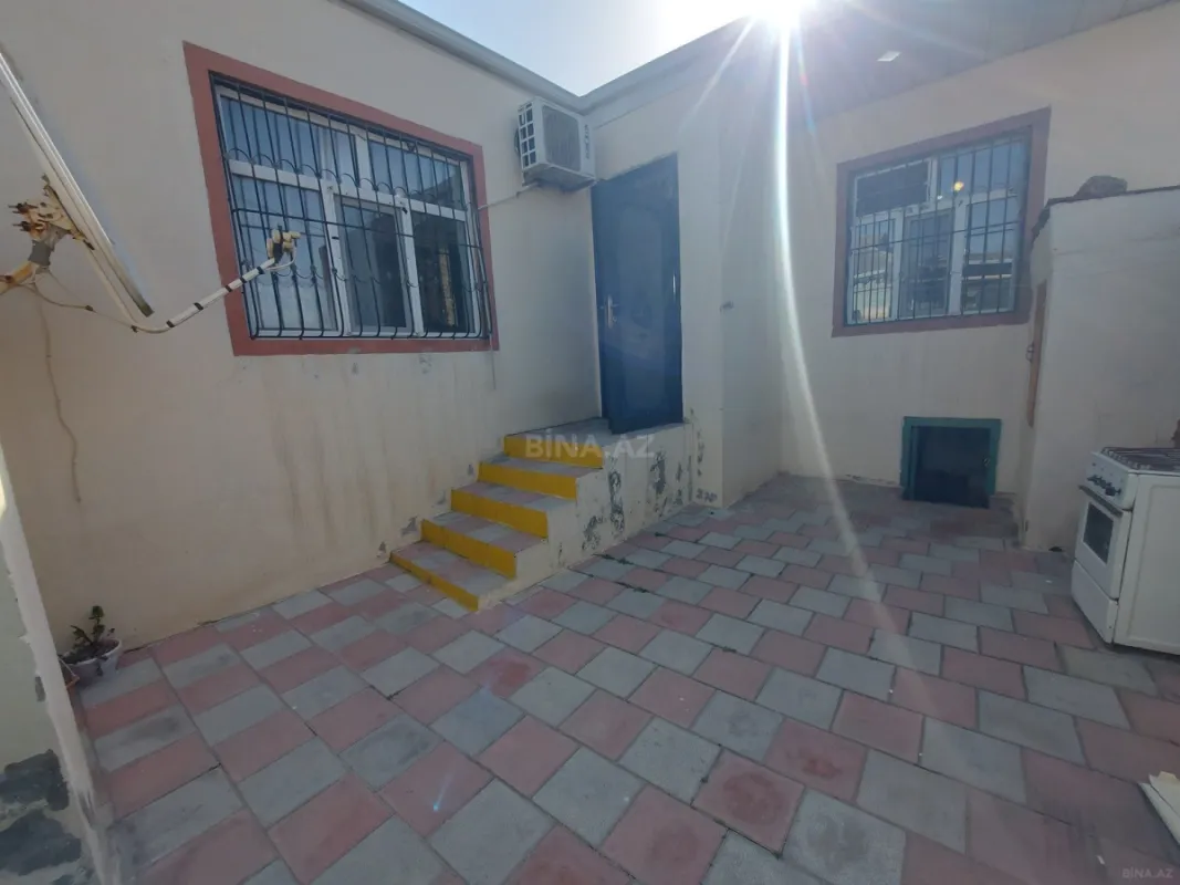 Satılır 2 otaqlı həyət evi 60 m²
