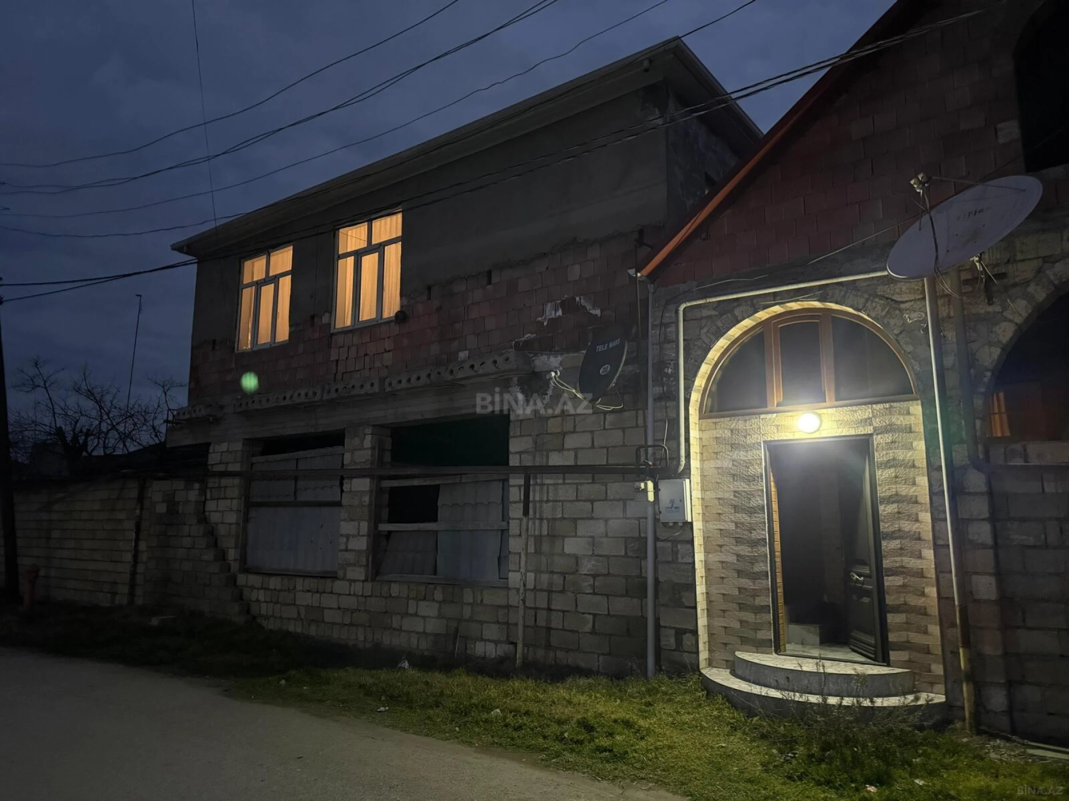 Satılır 5 otaqlı həyət evi 161 m²