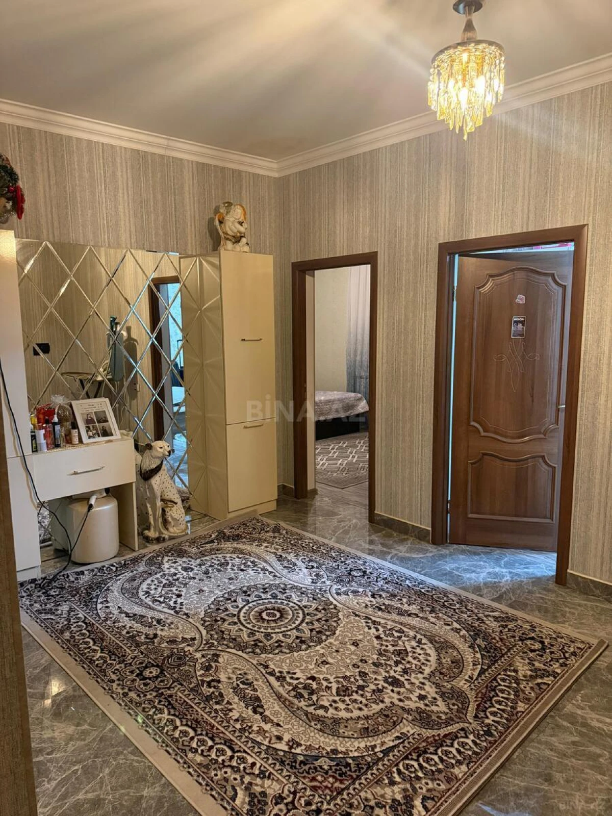Satılır 5 otaqlı həyət evi 161 m²