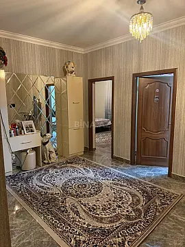 Satılır 5 otaqlı həyət evi 161 m²