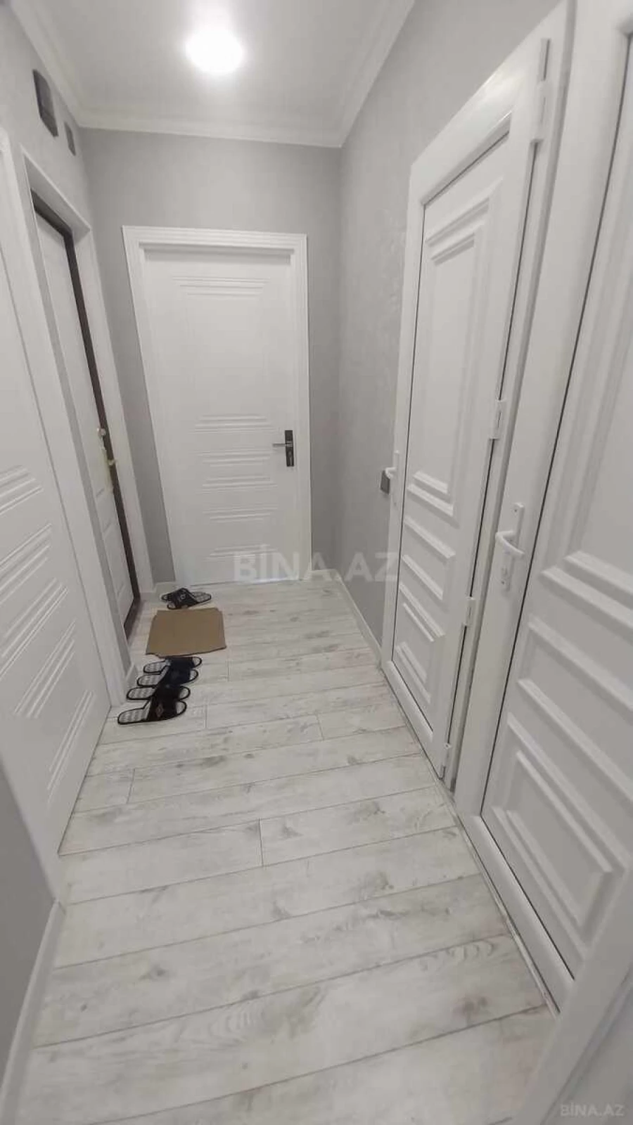 Satılır 2 otaqlı mənzil 52 m²