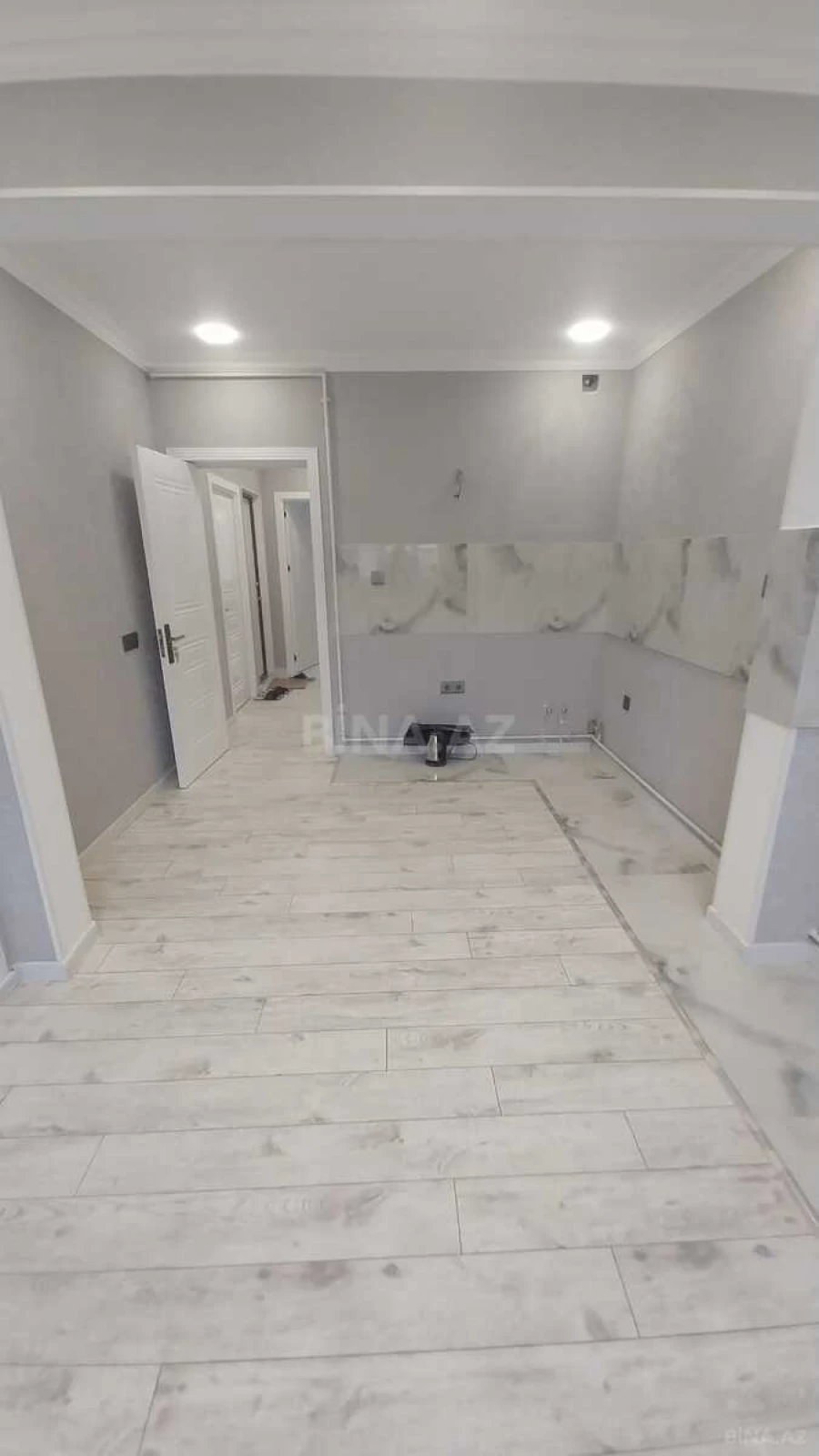 Satılır 2 otaqlı mənzil 52 m²